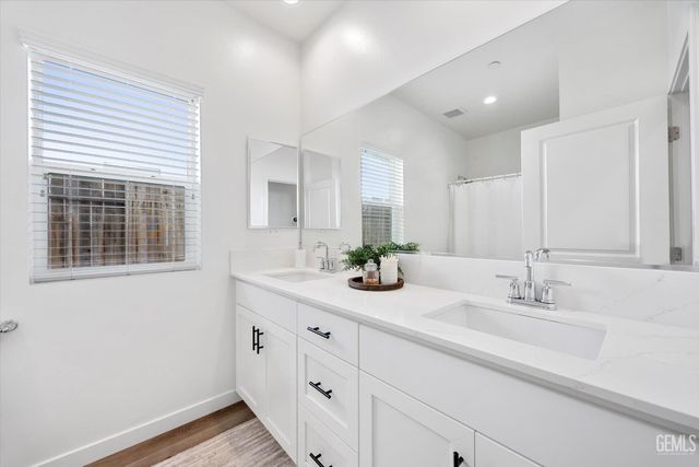 15015 Wayne Lee Court, Bakersfield, CA 93314