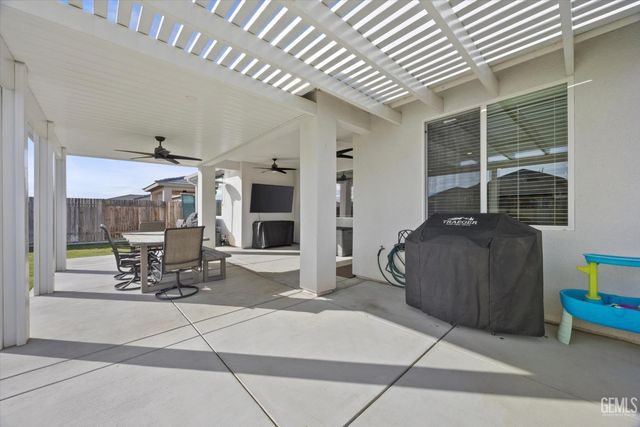 15015 Wayne Lee Court, Bakersfield, CA 93314