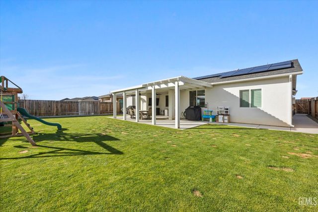 15015 Wayne Lee Court, Bakersfield, CA 93314