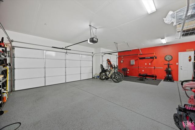 15015 Wayne Lee Court, Bakersfield, CA 93314