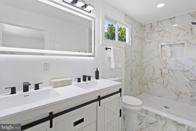 3802 37TH PL, Brentwood, MD 20722