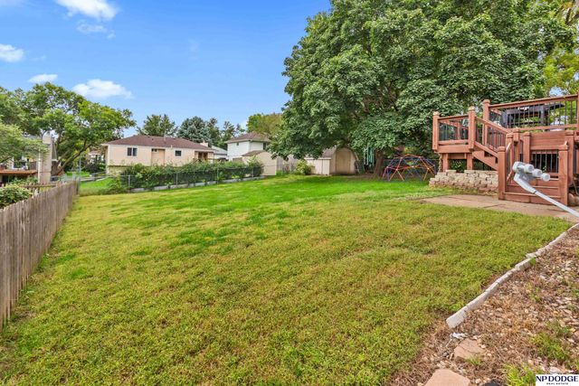 11017 Y Street, Omaha, NE 68137