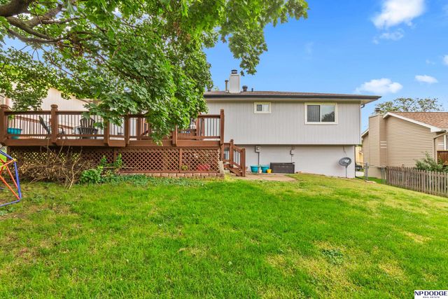 11017 Y Street, Omaha, NE 68137