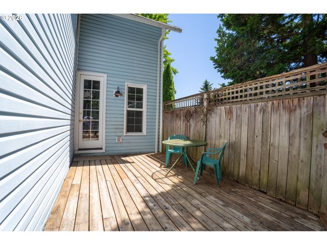 7228 Sw 4TH Ave, Portland, OR 97219