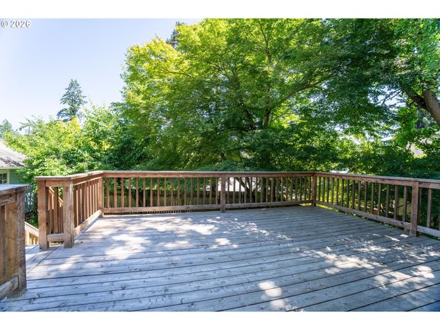 7228 Sw 4TH Ave, Portland, OR 97219