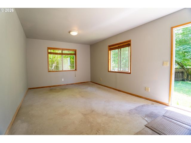 7228 Sw 4TH Ave, Portland, OR 97219