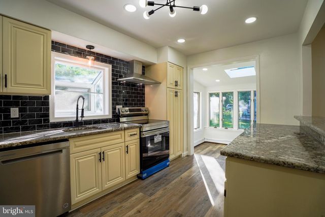116 HUNTER RD, Plymouth Meeting, PA 19462
