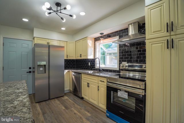 116 HUNTER RD, Plymouth Meeting, PA 19462