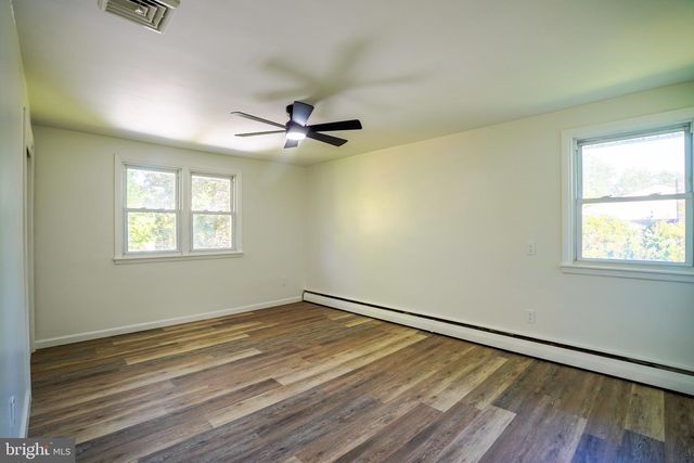 116 HUNTER RD, Plymouth Meeting, PA 19462