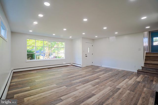 116 HUNTER RD, Plymouth Meeting, PA 19462