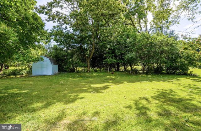 116 HUNTER RD, Plymouth Meeting, PA 19462