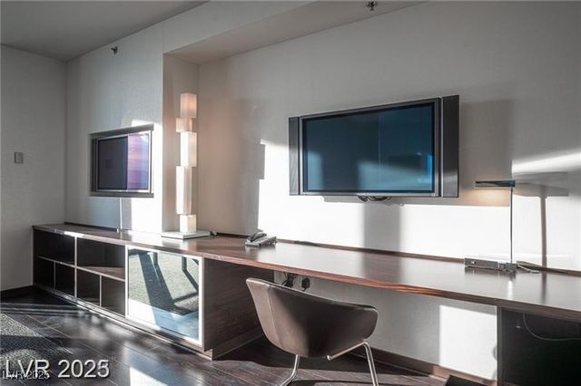 4381 West Flamingo Road 3303, Las Vegas, NV 89103