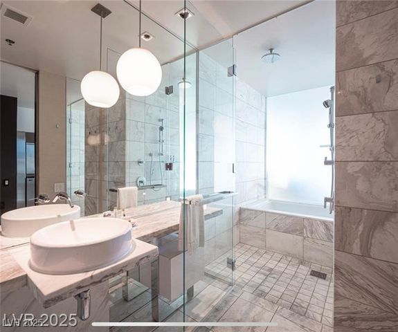 4381 West Flamingo Road 3303, Las Vegas, NV 89103