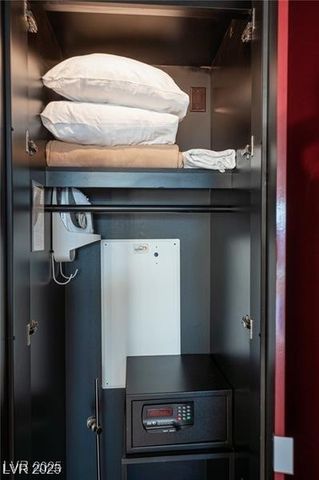 4381 West Flamingo Road 3303, Las Vegas, NV 89103