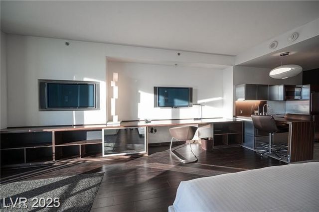 4381 West Flamingo Road 3303, Las Vegas, NV 89103