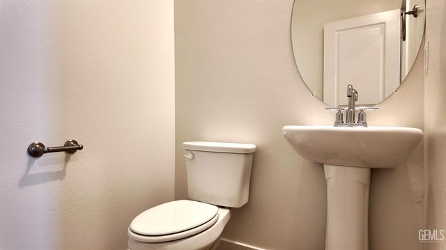 7411 Cryosphere Street, Bakersfield, CA 93311