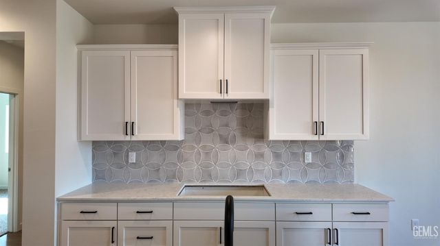 7411 Cryosphere Street, Bakersfield, CA 93311