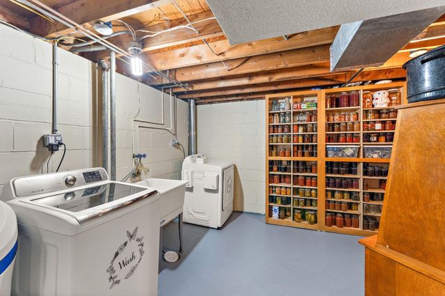 7077 Delaney Avenue, Inver Grove Heights, MN 55076