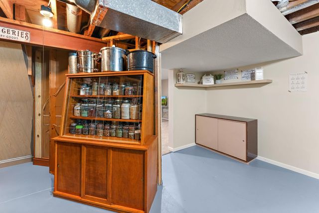 7077 Delaney Avenue, Inver Grove Heights, MN 55076