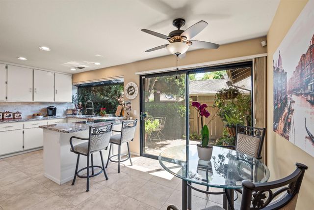 1839 Discovery Village Ln, Gold River, CA 95670