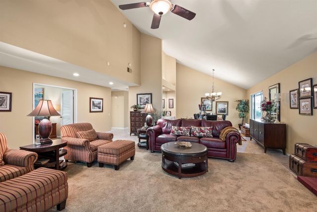 1839 Discovery Village Ln, Gold River, CA 95670