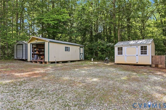 1375 Gills Rd, Powhatan, VA 23139