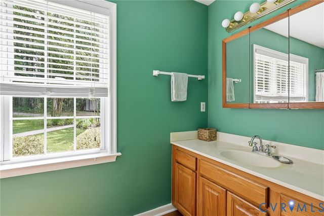 1375 Gills Rd, Powhatan, VA 23139