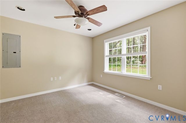 1375 Gills Rd, Powhatan, VA 23139