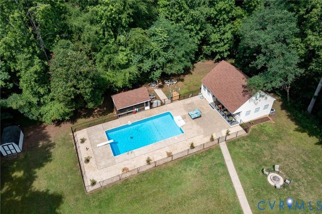1375 Gills Rd, Powhatan, VA 23139