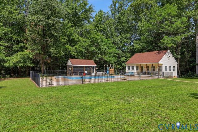 1375 Gills Rd, Powhatan, VA 23139