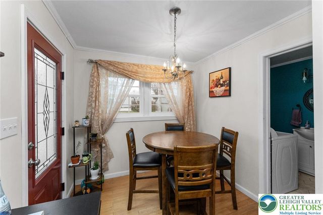 18 South Callowhill Street, Topton Boro, PA 19562