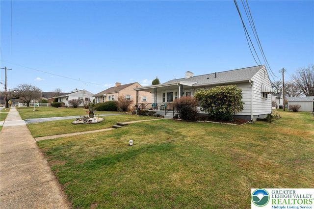 18 South Callowhill Street, Topton Boro, PA 19562