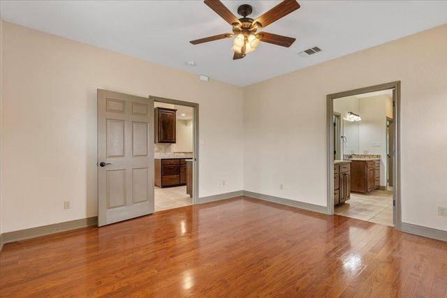 106 Spring MDW, Bastrop, TX 78602