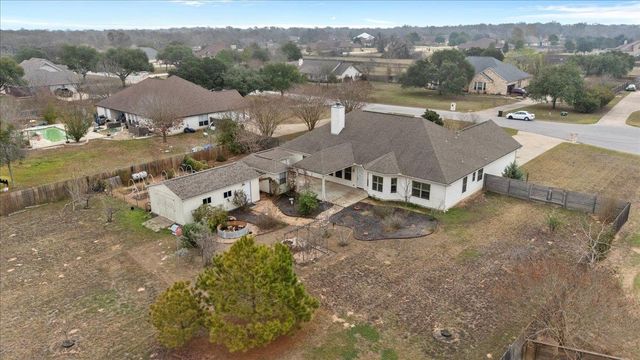 106 Spring MDW, Bastrop, TX 78602