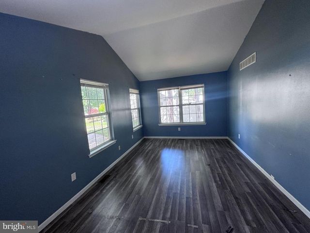 1721 BIDEN LN, Williamstown, NJ 08094