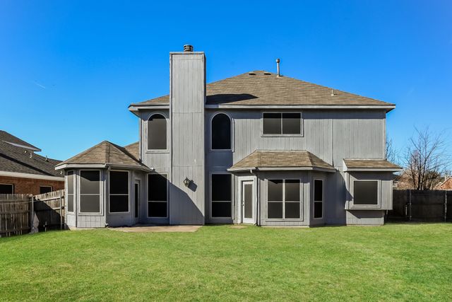 7601 Southbridge Lane, Arlington, TX 76002