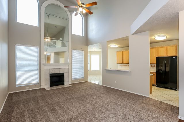 7601 Southbridge Lane, Arlington, TX 76002