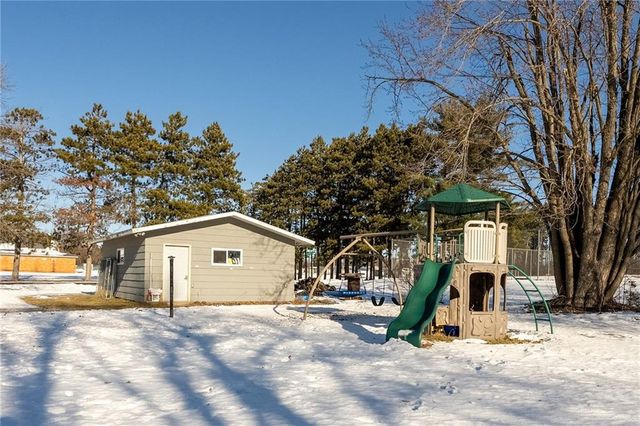 21 Pearl Street, Taylor, WI 54659