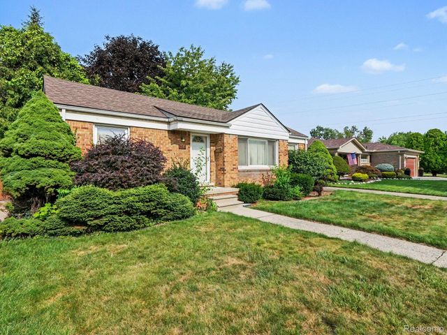 6350 Robinson Avenue, Allen Park, MI 48101
