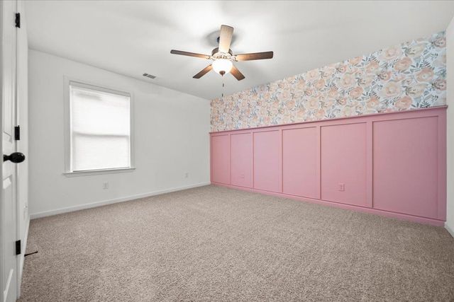 7916 COUNTRY LAKE DR, Bartlett, TN 38133