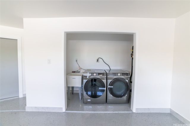 837 Oneawa Street, Kailua, HI 96734