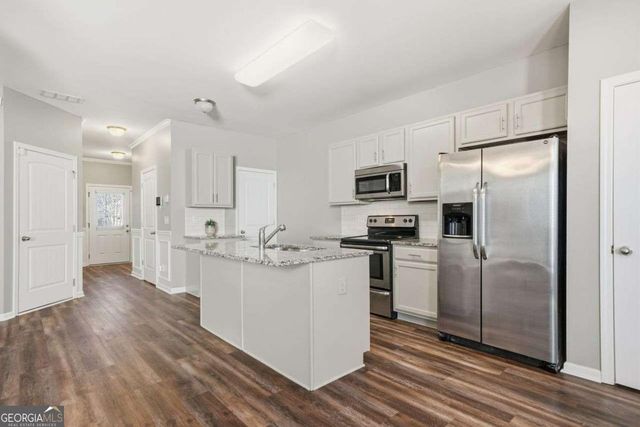 3249 GARDEN GLADE Lane, Stonecrest, GA 30038