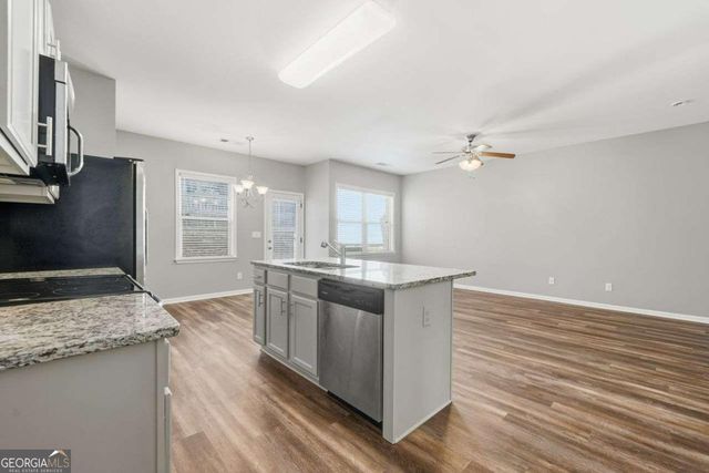 3249 GARDEN GLADE Lane, Stonecrest, GA 30038