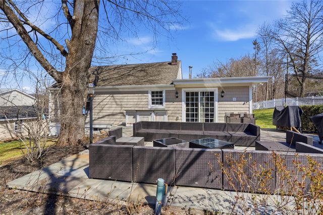 3617 Cooper St, Mohegan Lake, NY 10547