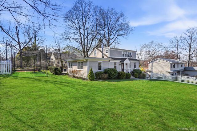 3617 Cooper St, Mohegan Lake, NY 10547