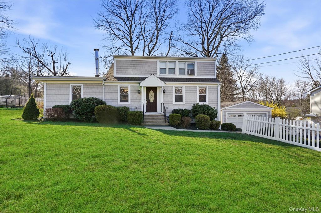 3617 Cooper St, Mohegan Lake, NY 10547