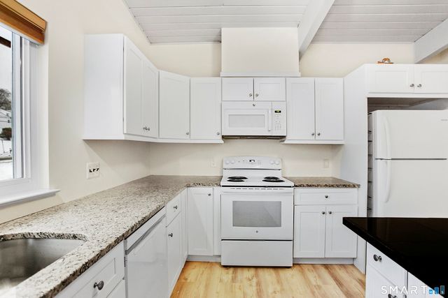 1452 Melville Avenue 1452, Fairfield, CT 06825