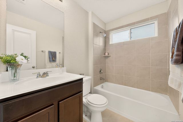 4807 Theralite Trail, San Antonio, TX 78253