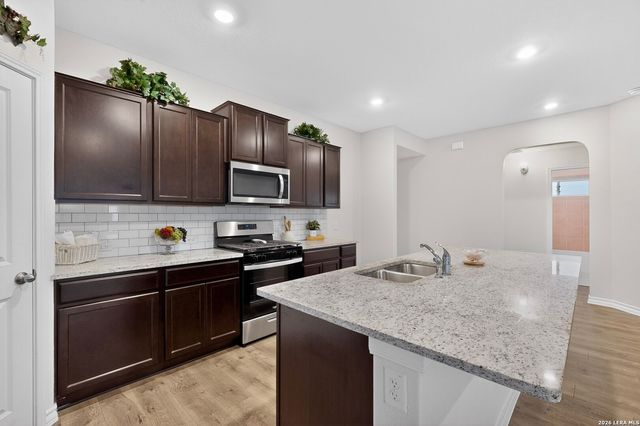 4807 Theralite Trail, San Antonio, TX 78253