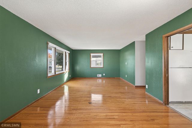 1846 7th Street, White Bear Lake, MN 55110